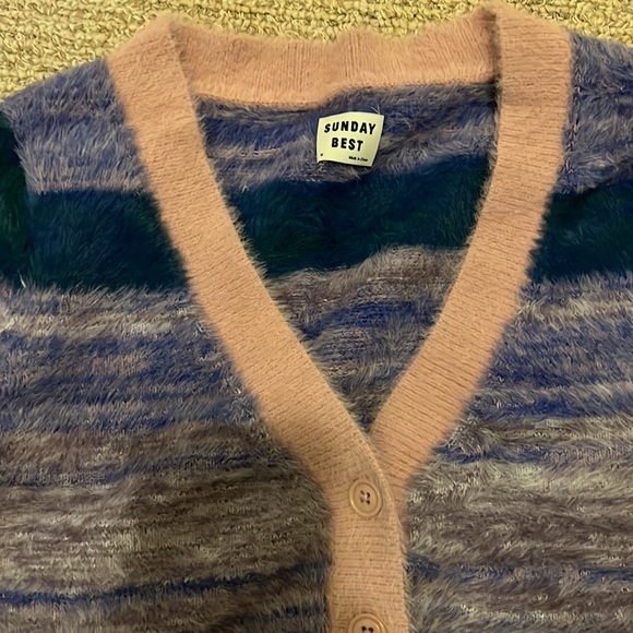 aritzia cardigan - Picture 3 of 3